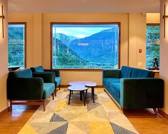 Bookmark Resorts, Manali - Manali - Salon