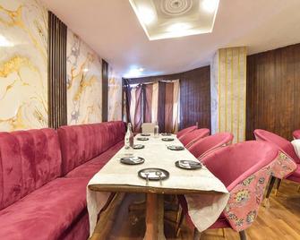 FabHotel Sikka Royal Classic - Mall road - Mussoorie - Restaurant