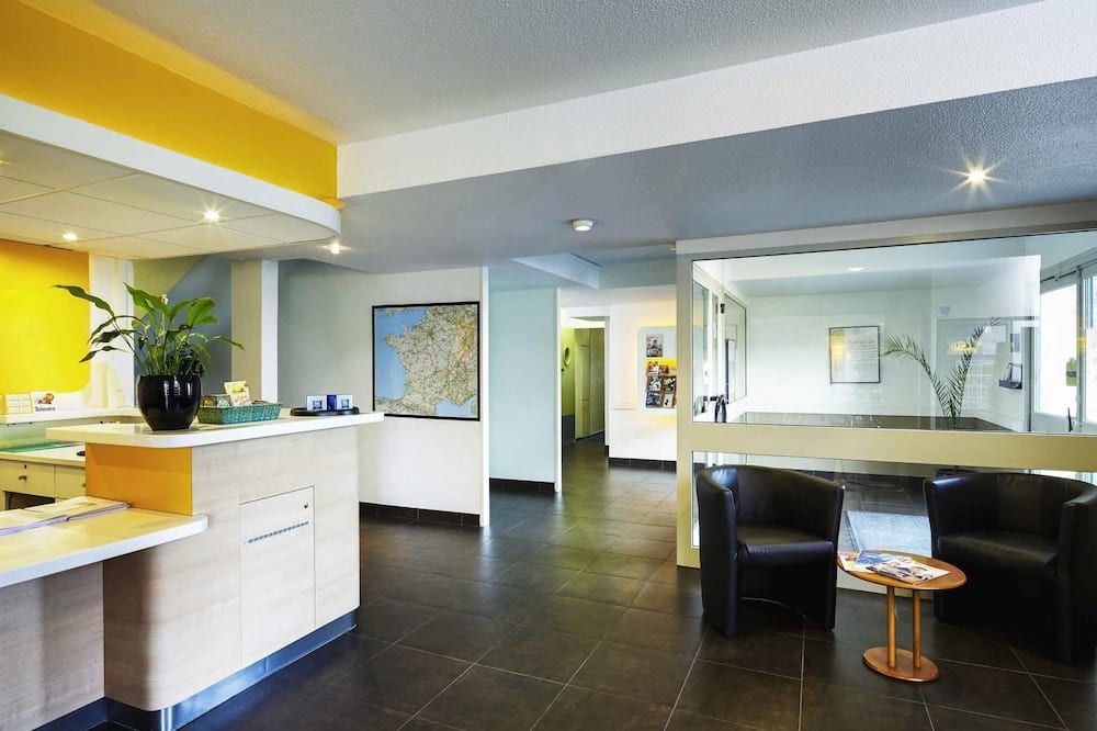 ibis budget Chartres - שארטרה - בניין