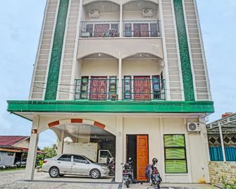 OYO 91585 Ab Homestay Syariah - Pekanbaru - Bâtiment