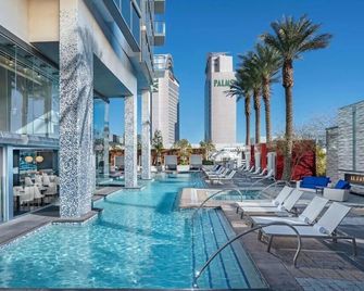 Beautiful Mountain-Views Studio at the Palms 11307 - Las Vegas - Pool