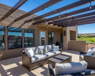 Dream On 18 - Saint George - Balkon