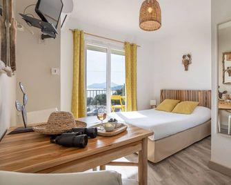 Hôtel Almanarre Plage - Hôtel Eco-Responsable face à la mer - Hyerès - Habitación