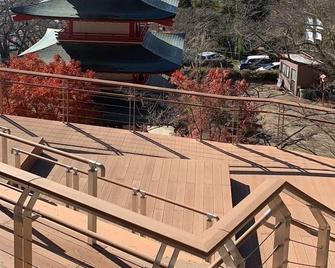 Guest House en - Fujiyoshida - Balkon