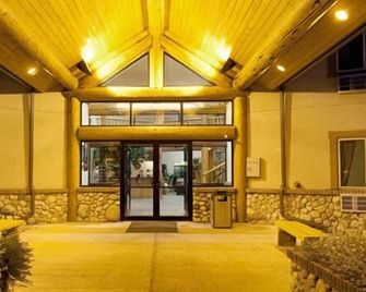 Cody Legacy Inn & Suites - Cody - Byggnad