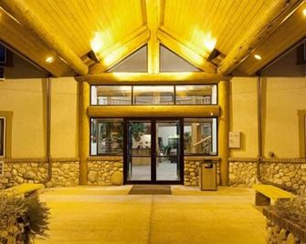 Cody Legacy Inn & Suites - קודי - בניין