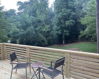 Historic Roswell one bedroom charmer - Roswell - Balcony