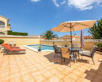 Beautiful Apartment In Cautivador With Wifi, Swimming Pool And 2 Bedrooms - la Nucia - Piscina