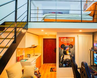 Dimensional Cat Loft Esports Apartment (Tianjin Future City Branch) - Tianjín - Habitación