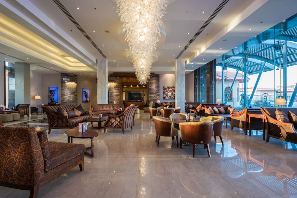 منتجع إكسبيرينس كيروزيس بارك لاند