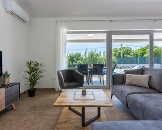 Villa Sabina - Brgod - Raša - Wohnzimmer