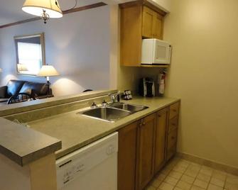 Marble Villa at Marble Mountain Resort - Корнер-Брук - Кухня