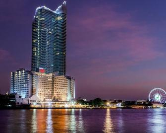 曼谷湄南河畔華美達廣場酒店 - 曼谷 - 建築
