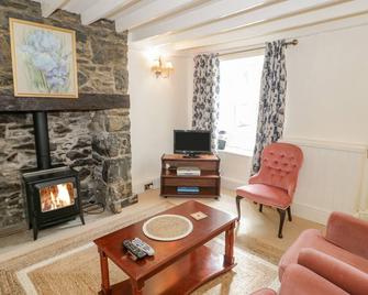 Tudor Cottage - Conwy - Living room