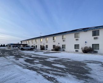 Dakota inn - Fargo - Building