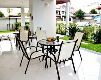 The Meet Green Apartment - Bangkok - Patio