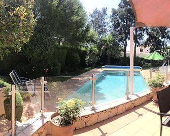 124/AL Luxury child friendly villa with private pool in eco-friendly resort - Barão de São Miguel - Piscina