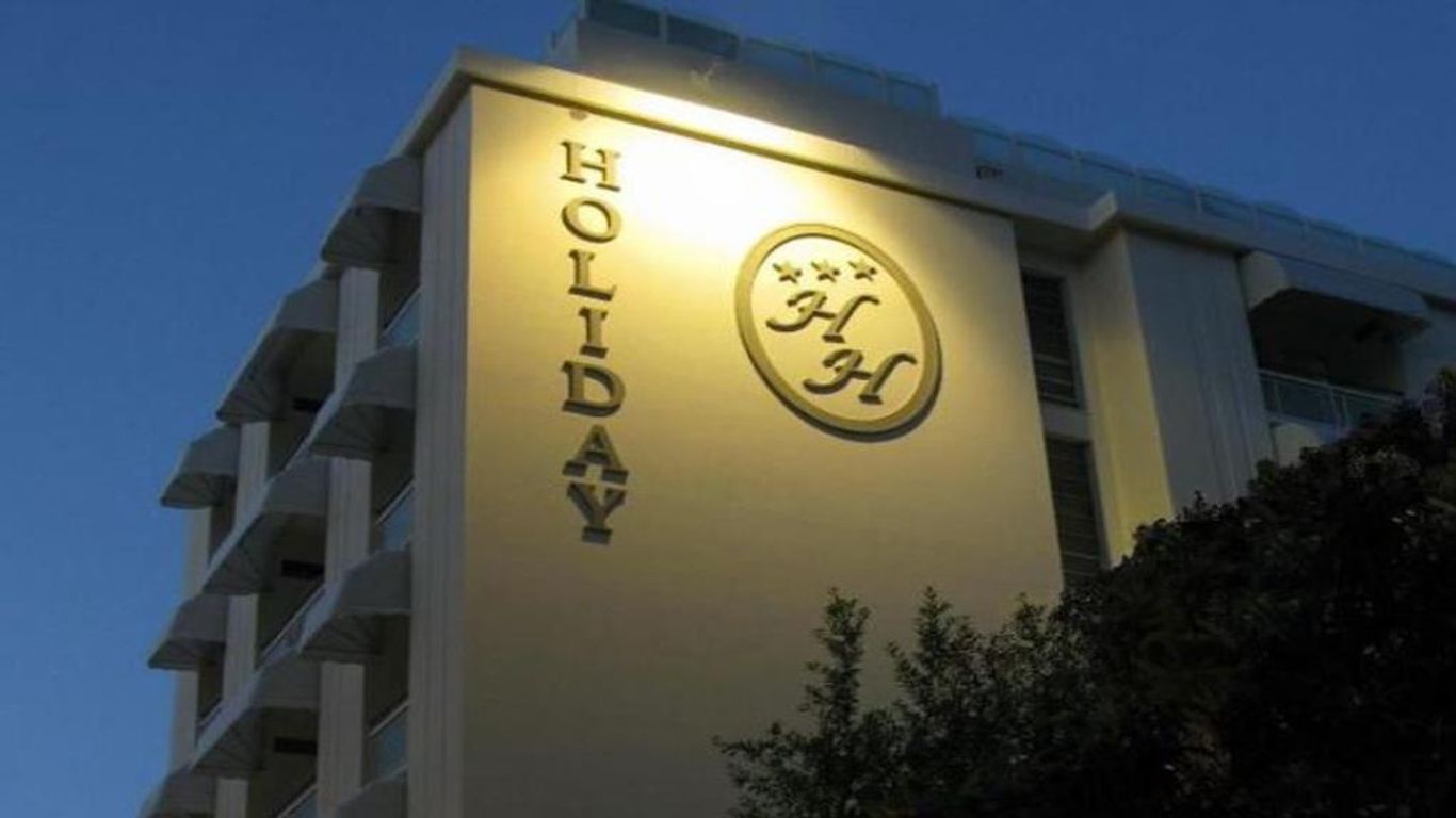 Hotel Holiday