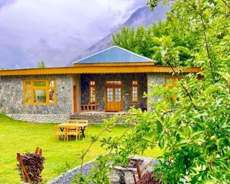 Das-e-Basi - Gilgit - Edificio