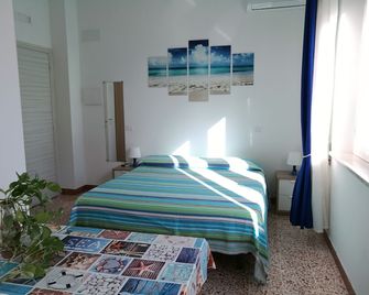 B&B Laura e Chiara - טרפאני - חדר שינה