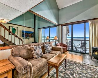920 Bal Bijou 1 Bedroom Condo - South Lake Tahoe - Living room
