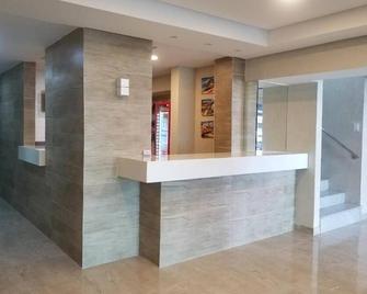 Hotel Uzi Mar - Recife - Recepción