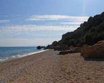 Beautiful 2 bedroom Apartment in Skala sleeps 5 - Skala - Strand