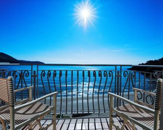 Grand Hotel Il Ninfeo - Гаета - Балкон