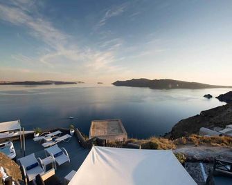 Enalion Suites - Oia