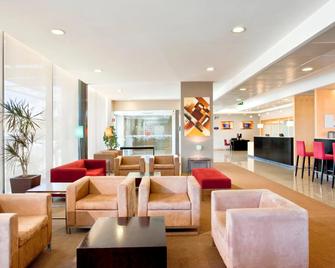 Holiday Inn Express Lisbon - Oeiras - Oeiras - Lobi
