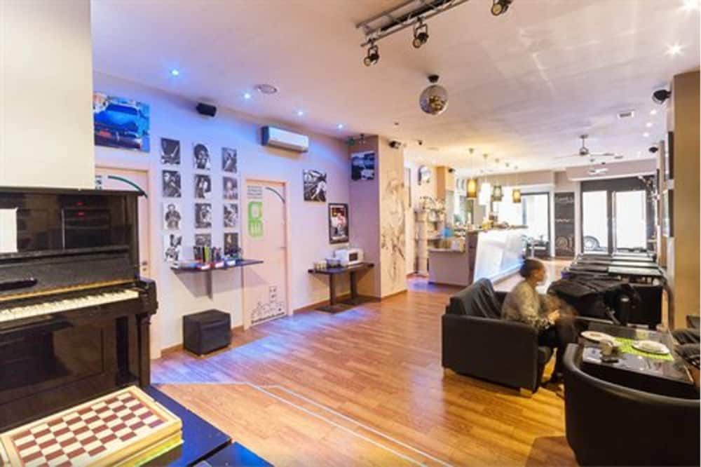 Feel Hostels Soho Malaga