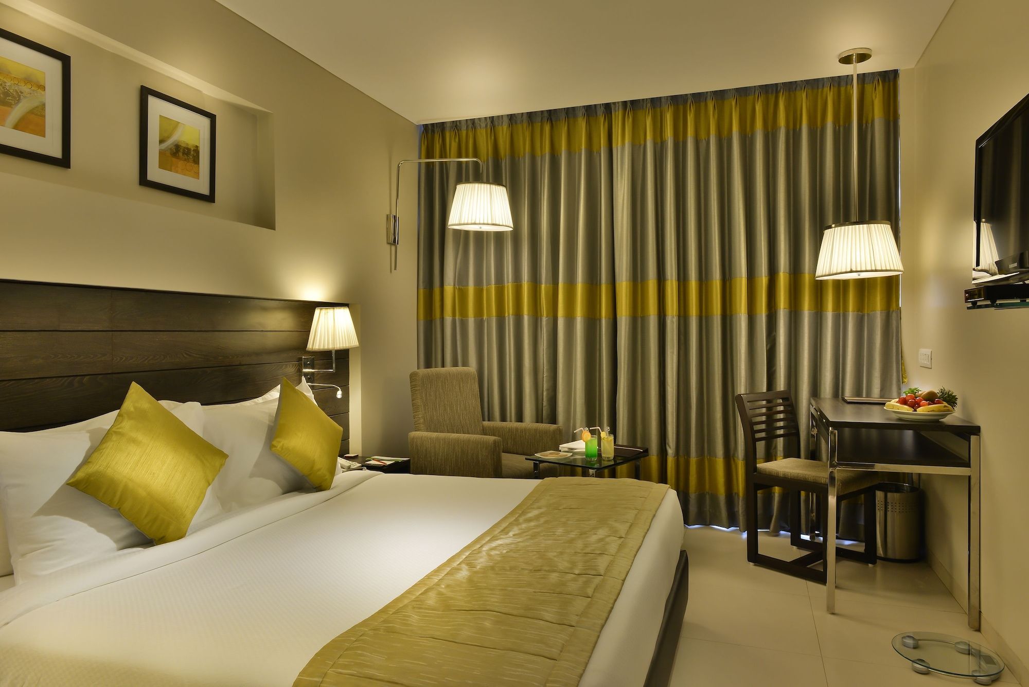 The Fern Residency Vadodara, Station Road, Series by Marriott - ואדודרה - חדר שינה