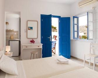 Evgenia Rooms and Apartments - Folegandros - Ložnice