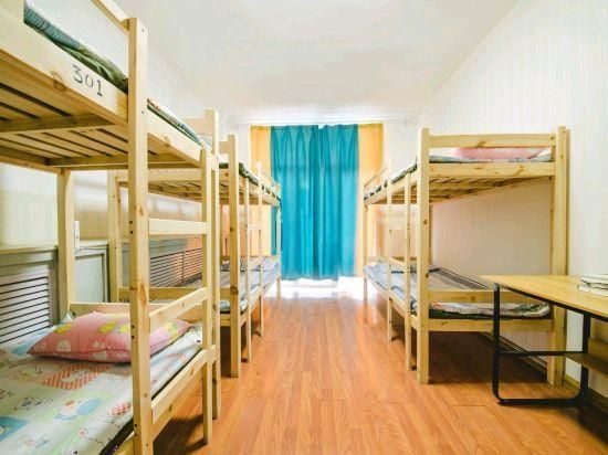 Hohhot Hanggai International Youth Hostel - הוהוט - חדר שינה