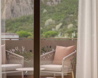 La Suera San Pantaleo - San Pantaleo - Балкон