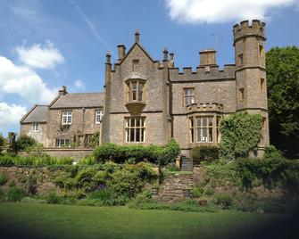 Greenham Hall - Wellington - Building