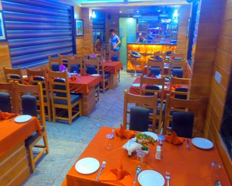 Hotel Keshav - Diu - Restaurante