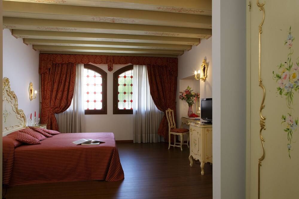 فندق لا ريزيدنزا