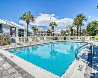 Salt Life Loft by Sand Seeker Vacations - Panama City Beach - Piscina