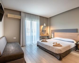 Sunday Hotel - Ialysos