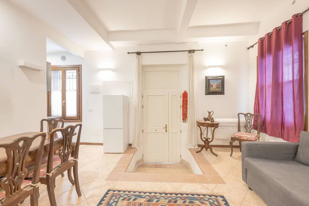Casa Luna - Venice - Living room
