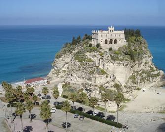 Apartment in Villetta Tropea - Capo Vaticano - Ricadi - Budynek