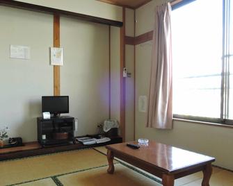 Tohrai-sou - Iki - Sala de estar