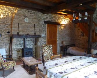 Country cottage, 3 to 5 people - Bazoges-en-Pareds - Restaurante