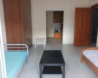 Ilias Apartments Soufli - Souflí - Habitación