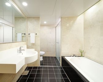 Hanwha Resort Jeju - Jeju City - Bathroom