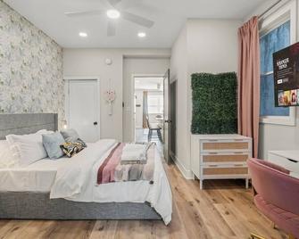 Passyunk Square Spacious 1 Br Oasis- Huge Deck - Φιλαδέλφεια - Κρεβατοκάμαρα