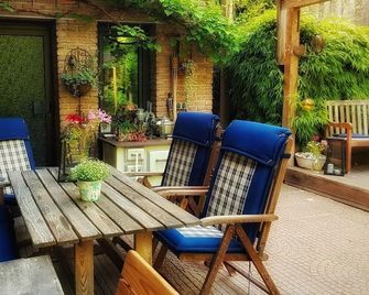 Ferienwohnung am Atelier Horn - Overath - Patio