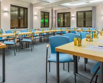 Central Hotel - פרייבורג אים ברייסגאו - מסעדה