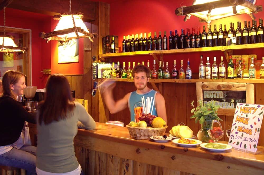 Marcopolo Inn Hostel Bariloche - סן קרלוס דה ברילוצ'ה - בר
